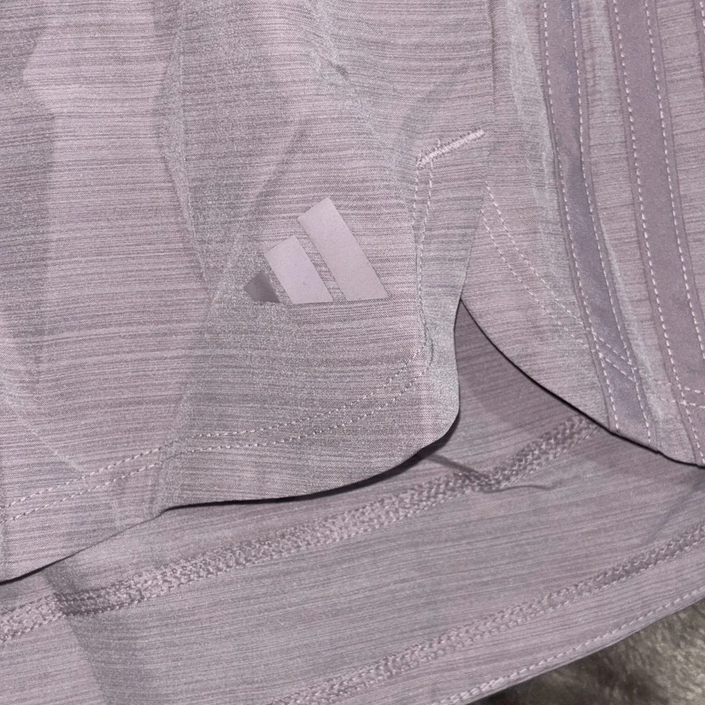 Adidas Aeroready Pacer Training Woven High-Rise Shorts Womens Small Purple Logo‎